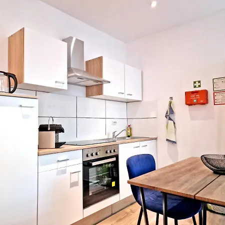 Happyside Tinyhouse - Terasse - Hunde Bis 5 Kg * Leipzig
